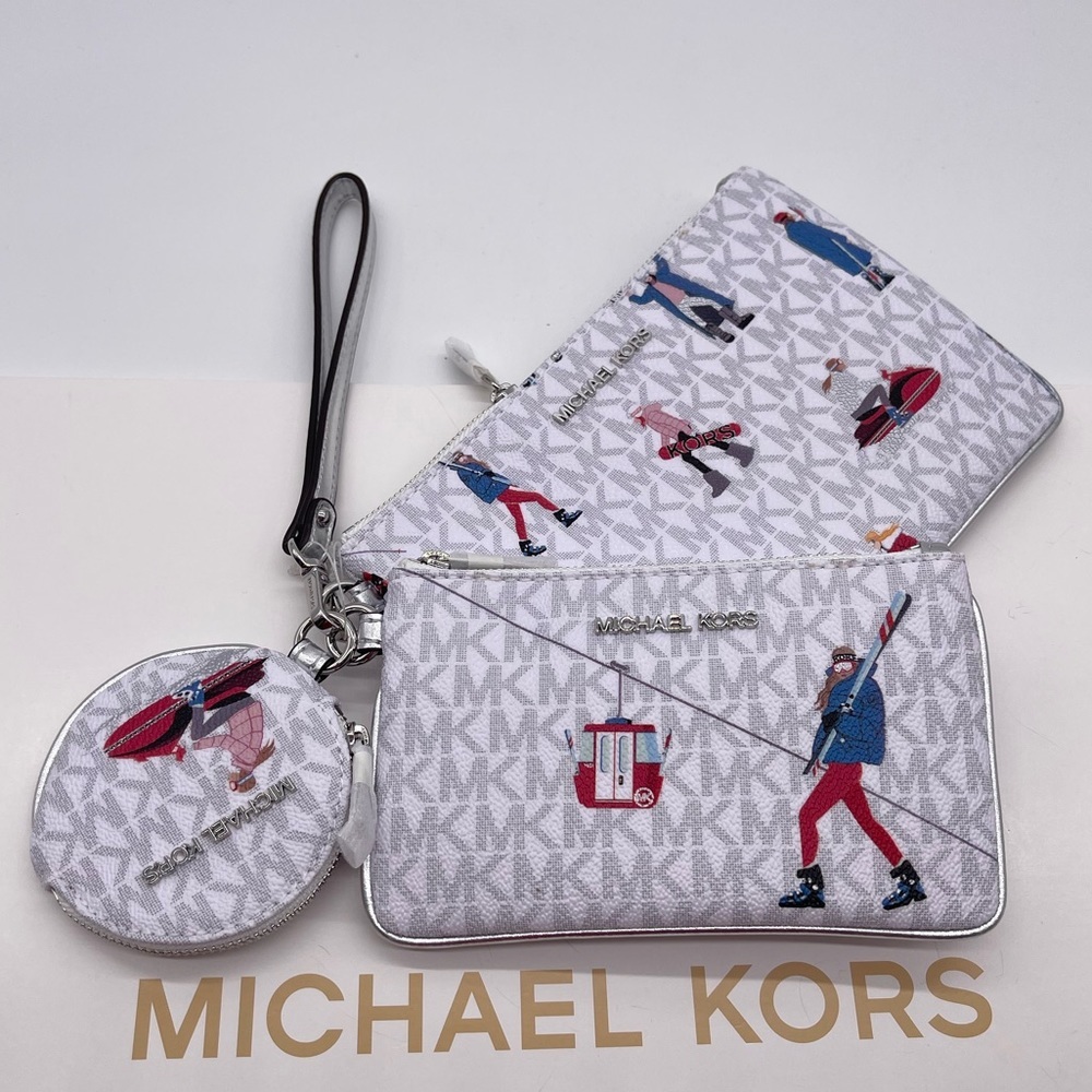 Michael Kors JST Multi Wristlet Trio